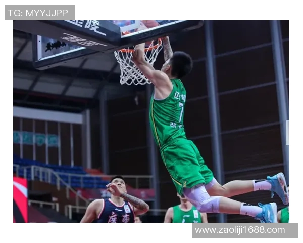 王芳的篮球人生：从热爱到坚持的深度对话与成长之路