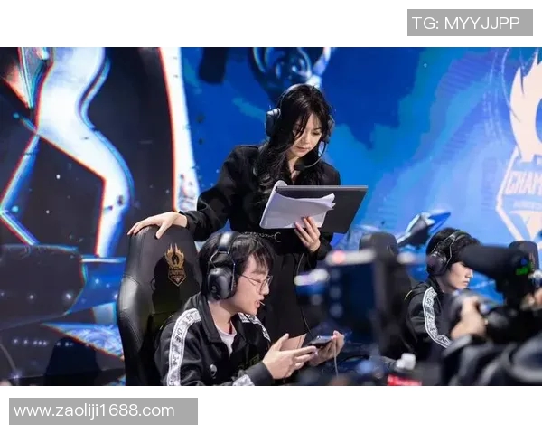 聚焦王者荣耀TES战队灵活应变能力的深度解析与战术探讨 聚焦王者荣耀TES战队灵活应变能力的深度解析与战术探讨