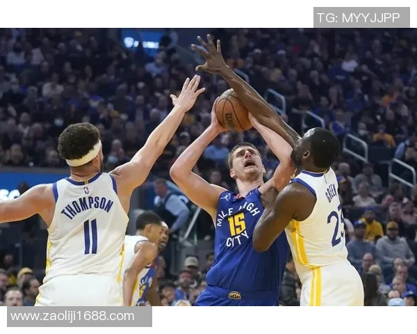 勇士与掘金的激烈对决快点儿来看看谁能笑到最后