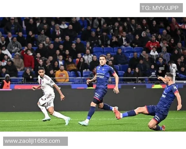 法乙联赛精彩对决兰斯主场迎战劲敌奥兰斯全力争胜