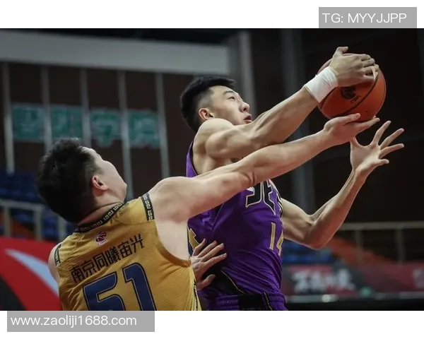 王少杰的奋斗历程与人生哲学探讨如何在逆境中成长与成功