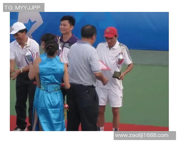 黄军专访：从青涩少年到网球高手的成长之路回顾