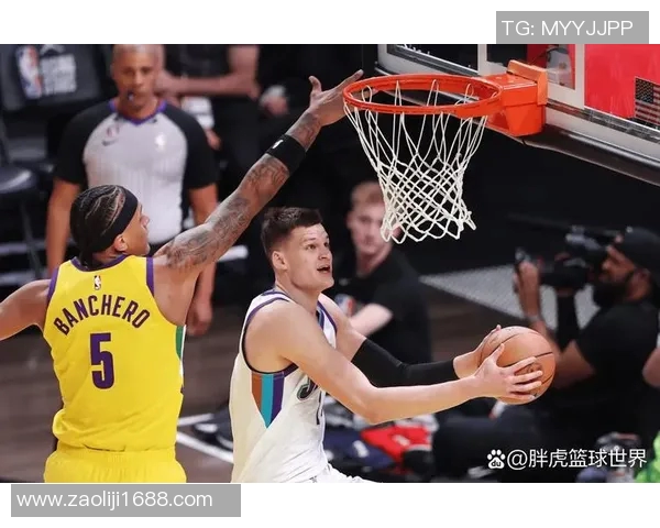 沃克凯斯勒的崛起之路如何改变NBA未来的格局与发展 沃克凯斯勒的崛起之路如何改变NBA未来的格局与发展